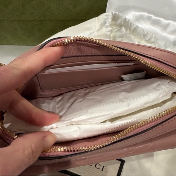 Gucci GG Light Pink Small Embossed Leather Crossbody - NWT, DUSTBAG, & BOX! - Picture 7 of 8
